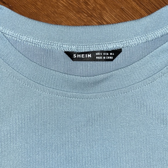 Shein Crop Top NWOT - Picture 2 of 3